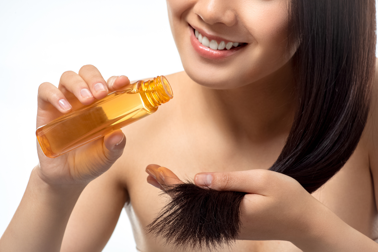 7 Khasiat Body Oil Ini Bikin Kamu Ternganga. Lotion Belum Ada Apa-apanya