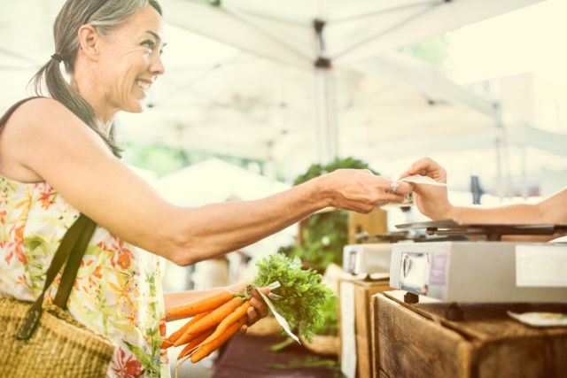 Mengenal Calon Mertua dari Kebiasaannya Saat Belanja di Minimarket. Camermu yang Nomor Berapa?