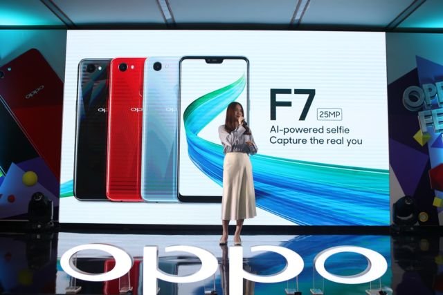 OPPO dan Shiseido Hasilkan F7 Youth Edisi Terbatas. Katanya Bisa Lindungi Kulit dari Sinar UV dan Radiasi Ponsel