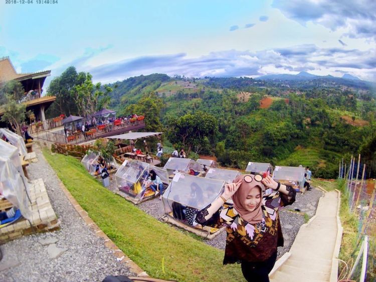 Lereng Anteng Panoramic Coffee, Cafe Kekinian dengan Pemandangan Memesona di Bandung!