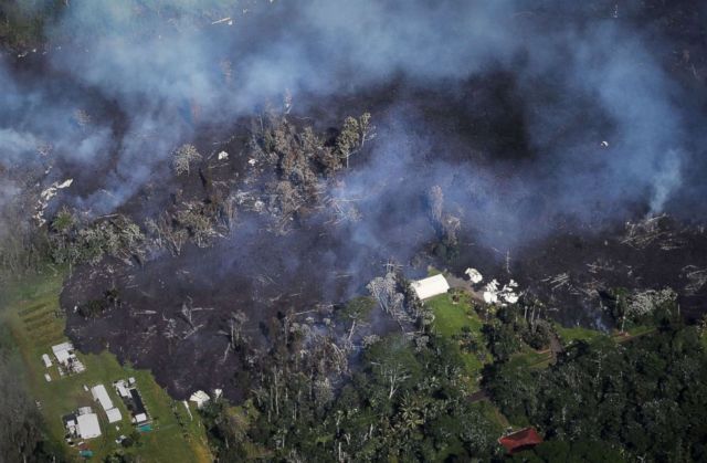 10+ Potret Mengerikan Erupsi Lava di Hawaii. Bayangin Kalau di Kompleks Rumahmu Terjadi Kayak Begini