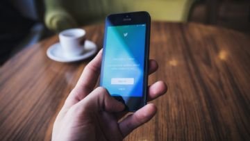 Daftar Smartphone Terbaru 2018 yang Bisa Jadi Referensimu. Hayooo, Mau Beli yang Mana?