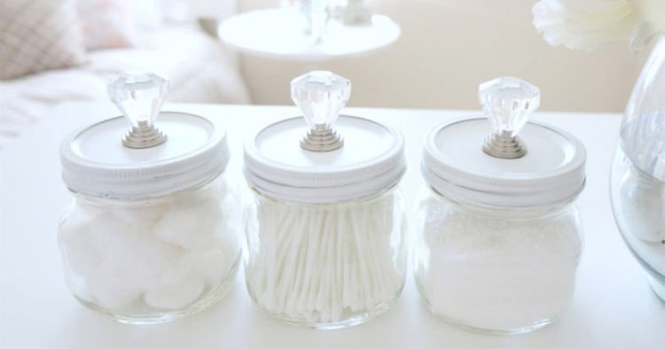 9+ Produk Pertolongan Pertama Anti Panik Saat Si Kecil Mendadak Sakit. Ibu Muda Layak Beli Nih!