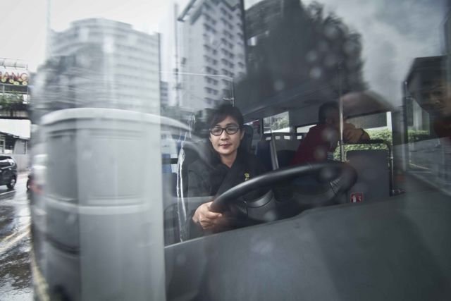 6 Keistimewaan Kamu yang Tetap Bekerja di Hari Lebaran Nanti. Sedih tapi Harus Dijalani Sepenuh Hati