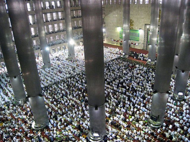 Istiqlal Mosque Eid ul Fitr Jamaah