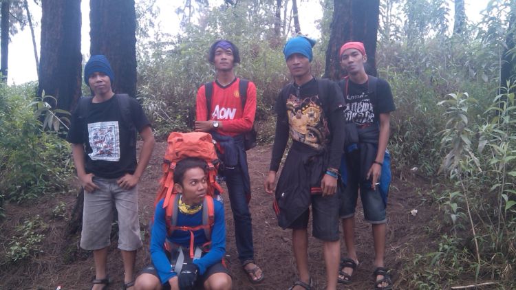5 Alasan yang Buat Naik Gunung Itu Candu. Nggak Bakal Ada Kata Kapok Deh!