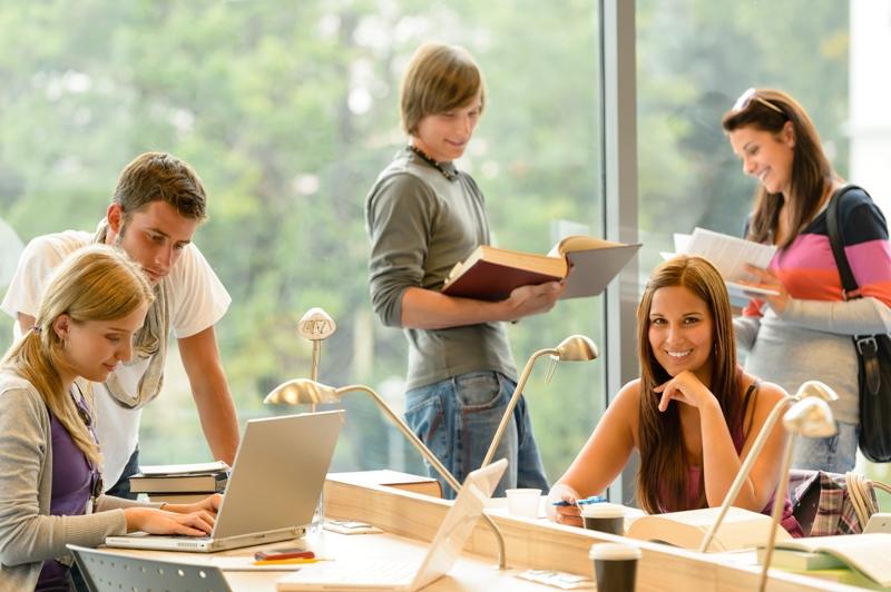 Fakta Atau Mitos? Ini 5 Hal yang Identik Dengan Kamu Para Generasi Millennial