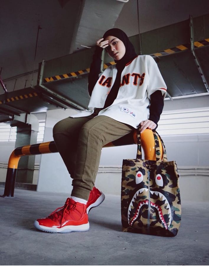 17+ Hijab Sporty Style Ala Sivia Azizah. Cocok Buat Kamu Cewek Quirky yang Aktif dan Percaya Diri