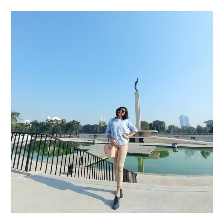 10 Foto Taman Lapangan Banteng yang Instagramable Banget. Cocok Buat Menunggu Senja di Jakarta!