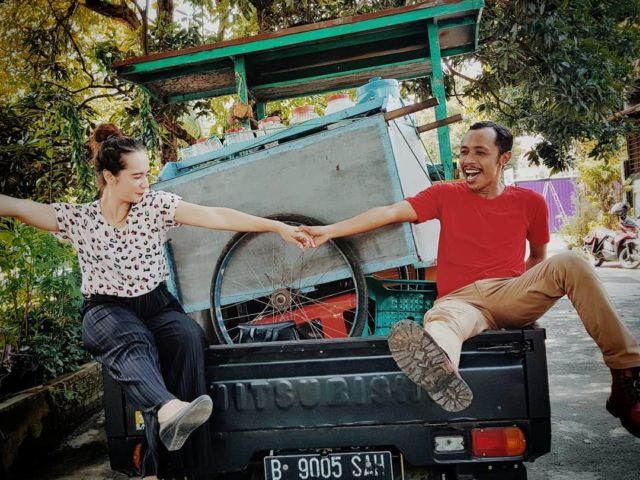 6 Hal yang Bisa Dipetik dari Kisah Cinta Mas Pur – Novita ‘Tukang Ojek Pengkolan’. Baper Maksimal!