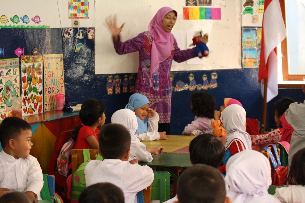 Hari Anak Nasional; Penuhi Hak Anak!