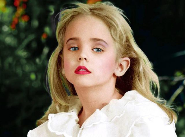 Bikin Penasaran! Ini 6 Kasus Pembunuhan Paling Misterius yang Tak Pernah Terungkap 6 JonBenet Ramsey