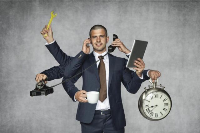 5 Hal yang Tidak Boleh Anda Lakukan Jika Ingin Tetap Produktif 4 Multitasking