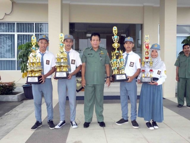 6 Bukti Indonesia Belum Siap Pakai Sistem Zonasi. Banyak yang Pura-pura Miskin Demi Daftar Sekolah