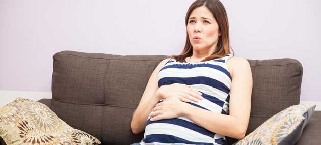 10+ Tips Mengejan Bagi Calon Ibu yang Sedang Mempersiapkan Kelahiran. Kalau Ibu Lain Bisa, Kamu Juga!