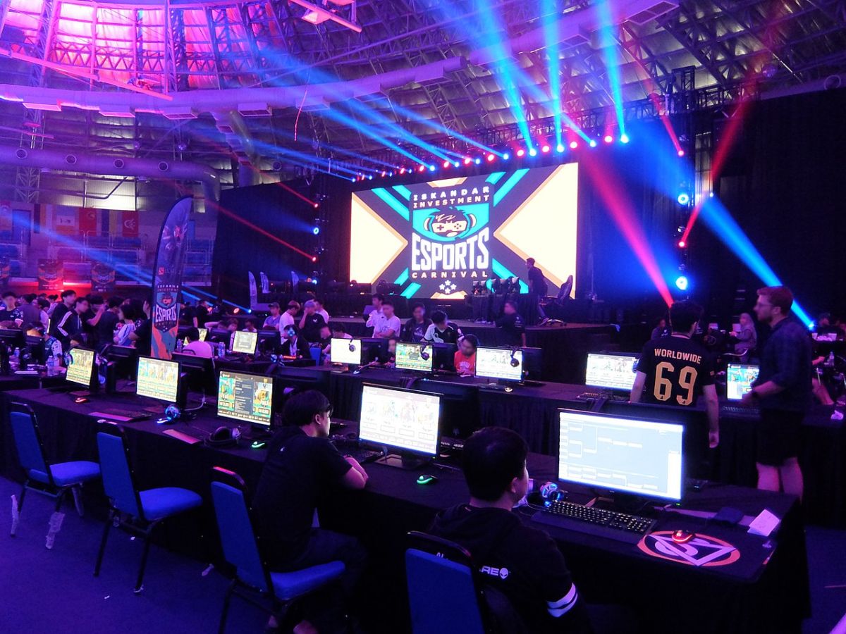 5 Profesi Kekinian Ini Bisa jadi Masa Depan Para Gamer. Penghasilannya Miliaran!