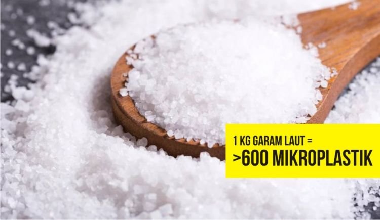 9 Makanan & Minuman yang Mulai Terserang Mikroplastik. Bisa Jadi Kita Makan Plastik Tiap Harinya Lho
