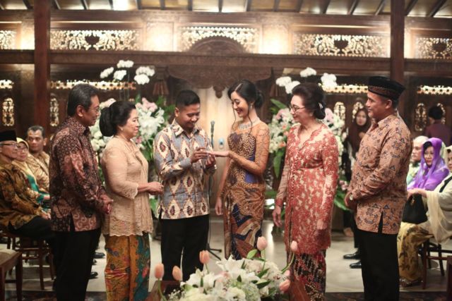 Bedanya Seserahan, Hantaran dan Mahar. Calon Manten Banyak yang Belum Paham Nih!