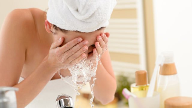 bedak bayi untuk wajah