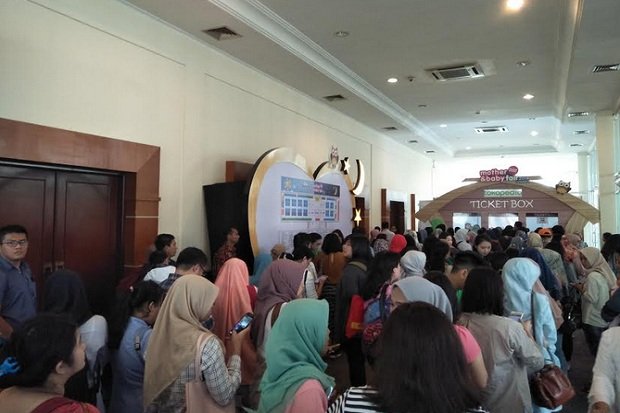 Antre adalah salah satu kebiasaan yang baik dan beradab, lho.