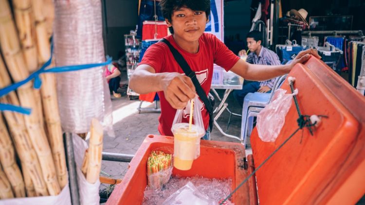 Suka Duka Punya Teman Seorang Pedagang, #MerdekaTapi Suruh Beli