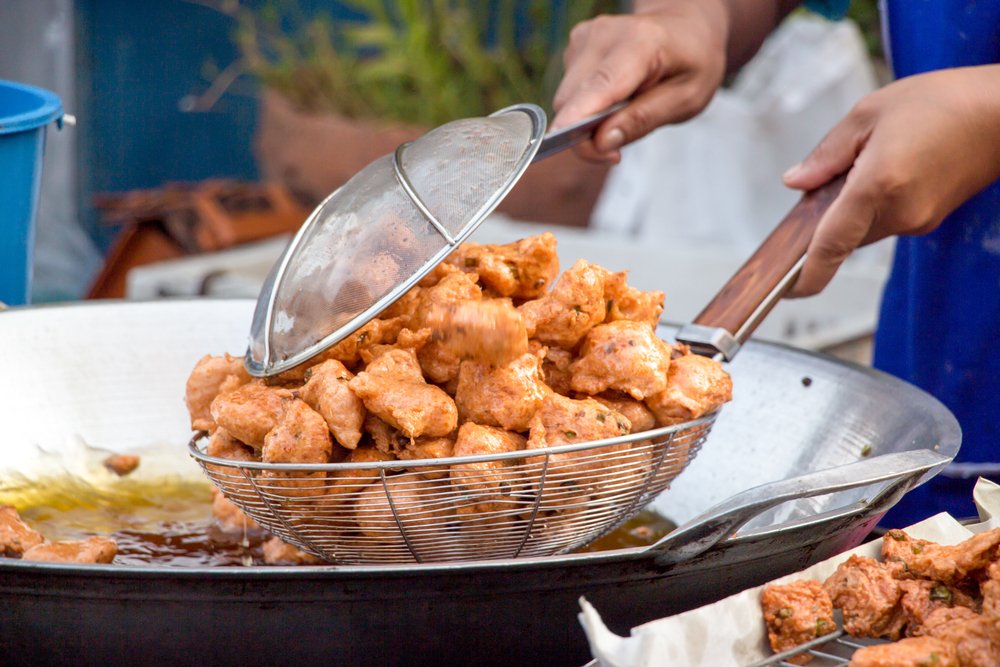 Jangan Takut Sama Gorengan! Makan Enak Bisa Tetap Jalan Asal 8 Tips Praktis Ini Sudah Kamu Terapkan