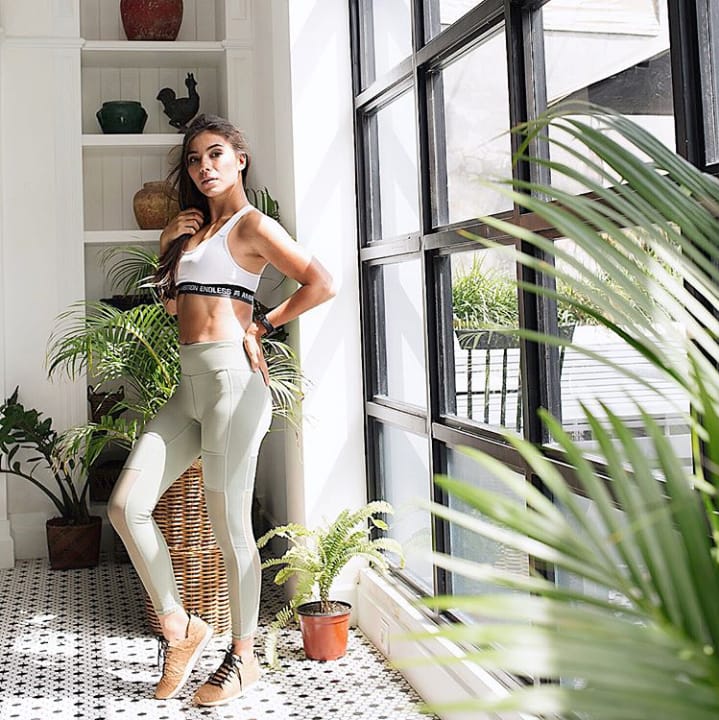 4 Tips Diet Sukses Menahun Ala Yulia Baltschun. Olahraga Wajib Hukumnya