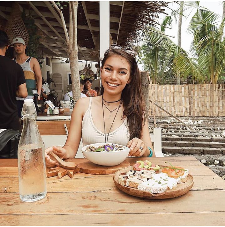 4 Tips Diet Sukses Menahun Ala Yulia Baltschun. Olahraga Wajib Hukumnya