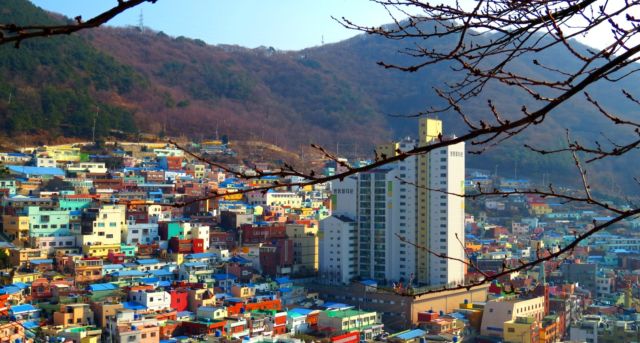 Gamcheon Village, Desa Warna-Warni di Busan Korea Selatan. Dulunya Kumuh Sekarang Instagramable!