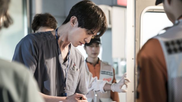 Lee Dong Wook