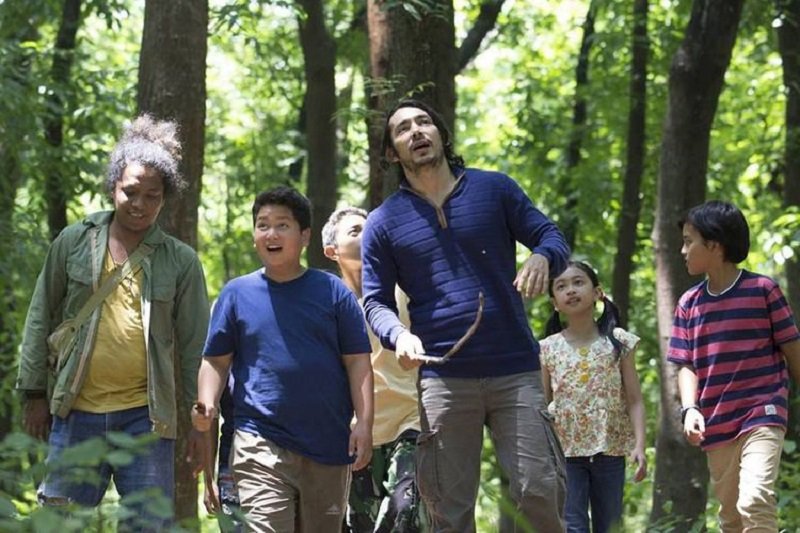 Review Film Petualangan Menangkap Petir. Sudah Seharusnya Anak-Anak Nonton Tayangan Sesuai Umur