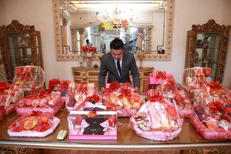 9 Fakta Seputar Prosesi Kelanjutan Lamaran Pasangan Tionghoa, Sangjit. Kaya Makna, Serba Merah nan Meriah!