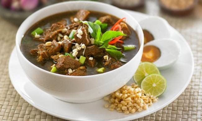 5 Resep Masakan Rumahan Berwarna Hitam Legam. Khas Indonesia, Dijamin Menggugah Selera