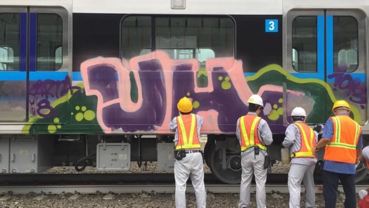 Belum Beroperasi, Kereta MRT Dicoret-coret. Menhub Minta Pelaku Vandalisme Dihukum dan Diviralkan