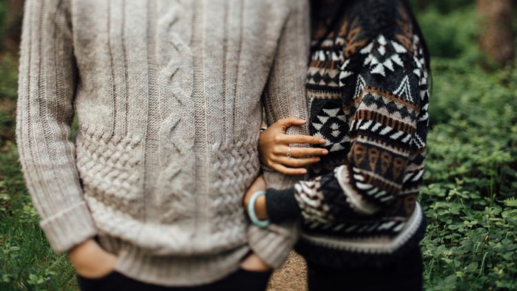 6 Tanda Kamu Ketergantungan dengan Cowokmu. Pahami Biar Tak Jadi Budak Cinta Melulu
