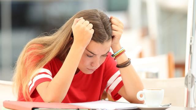 9 Hal Ini Akan Kamu Rasakan Saat Lagi Jenuh-jenuhnya tapi Harus Tetap Bekerja. Ada yang Gini Juga? 3 Semua serba nggak enak