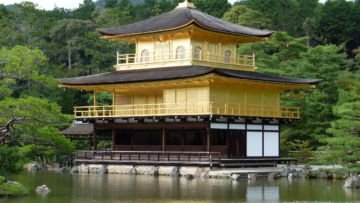 Tersandung Emas di Negeri Samurai