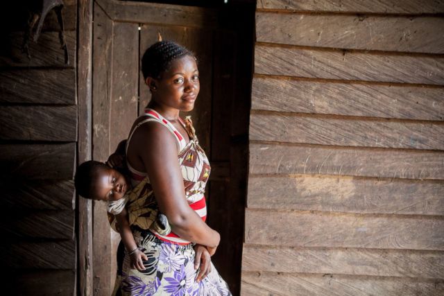 5 Alasan Remaja Perempuan di Kamerun Terpaksa Menyetrika Payudaranya. Kisahnya Sedih Banget
