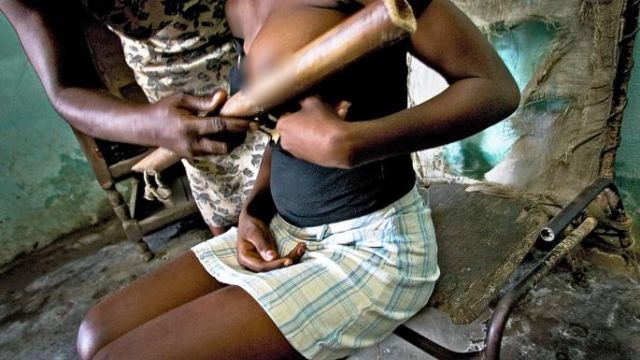 5 Alasan Remaja Perempuan di Kamerun Terpaksa Menyetrika Payudaranya. Kisahnya Sedih Banget