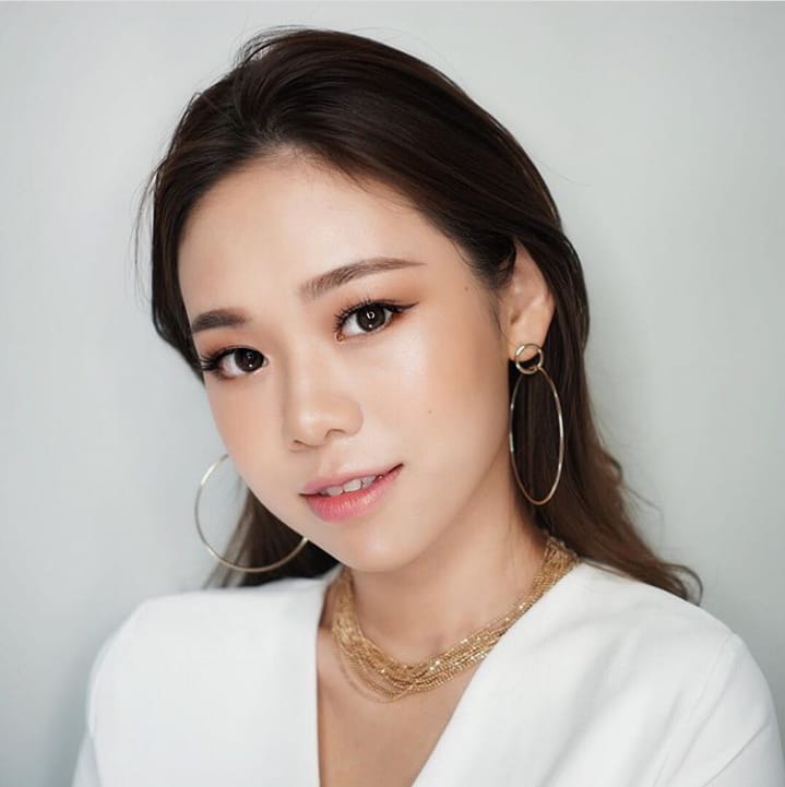 Wawancara Eksklusif Beauty Influencer Molita Lin: Berani dan Percaya Diri Adalah Koentji