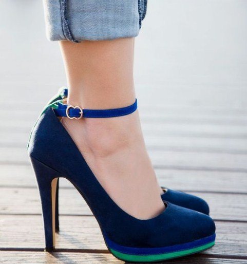 Model Sepatu Hak Tinggi