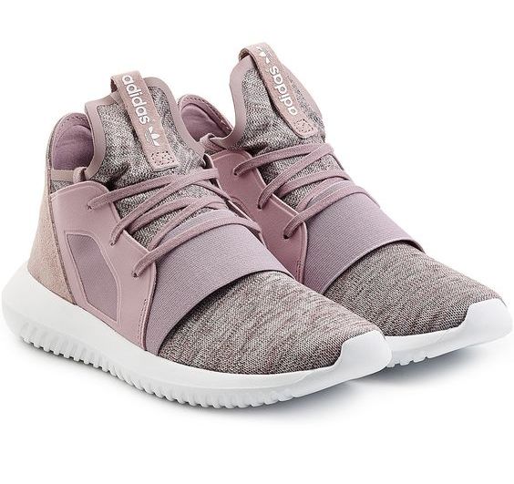 Model Sepatu Sneakers