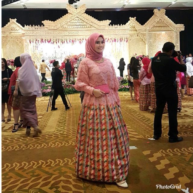 10 Inspirasi Baju Bodo Modern untuk Wisuda atau Kondangan. Warisan Budaya Indonesia Bukan Hanya Kebaya Saja Kan?