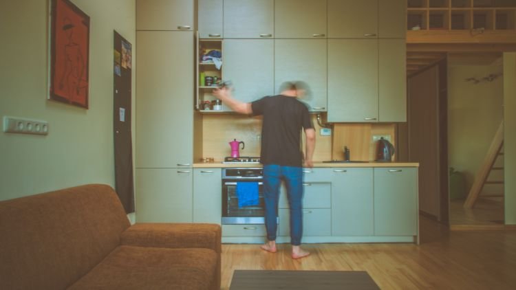 5 Hacks Tinggal di Rumah Saudara. Biar Kamu Makin Merasa Nyaman dan Betah di Sana!