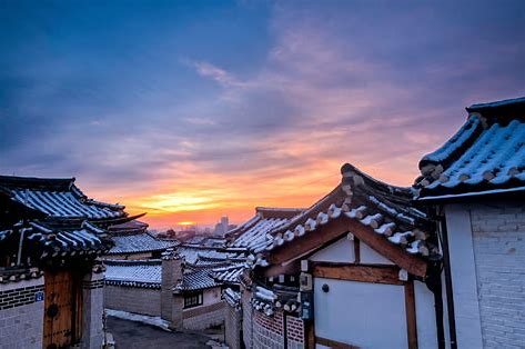 Bukchon Village - Koreabizware