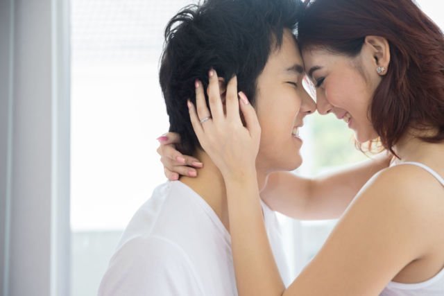 5 Cara Tetap Mesra Kayak Pacaran Meski Sudah Menikah Tahunan