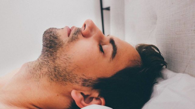 4 Alasan Biologis Kenapa Pak Suami Langsung Ogah-Ogahan dan Pilih Tidur Setelah Bercinta 5 4 Alasan Biologis Kenapa Pak Suami Langsung Ogah-Ogahan dan Pilih Tidur Setelah Bercinta