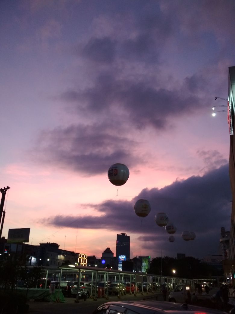 Halo Kamu, Nyamanku!