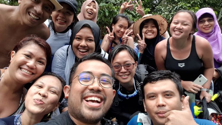 Seru! 5 Spot Snorkling di Kepulauan Derawan Ini Wajib Kalianb Kunjungi.