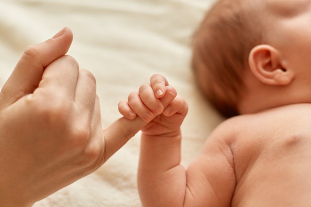 Serba-serbi Penyakit Kuning pada Bayi Baru Lahir. Kenali Tanda Hingga Risikonya, Yuk!